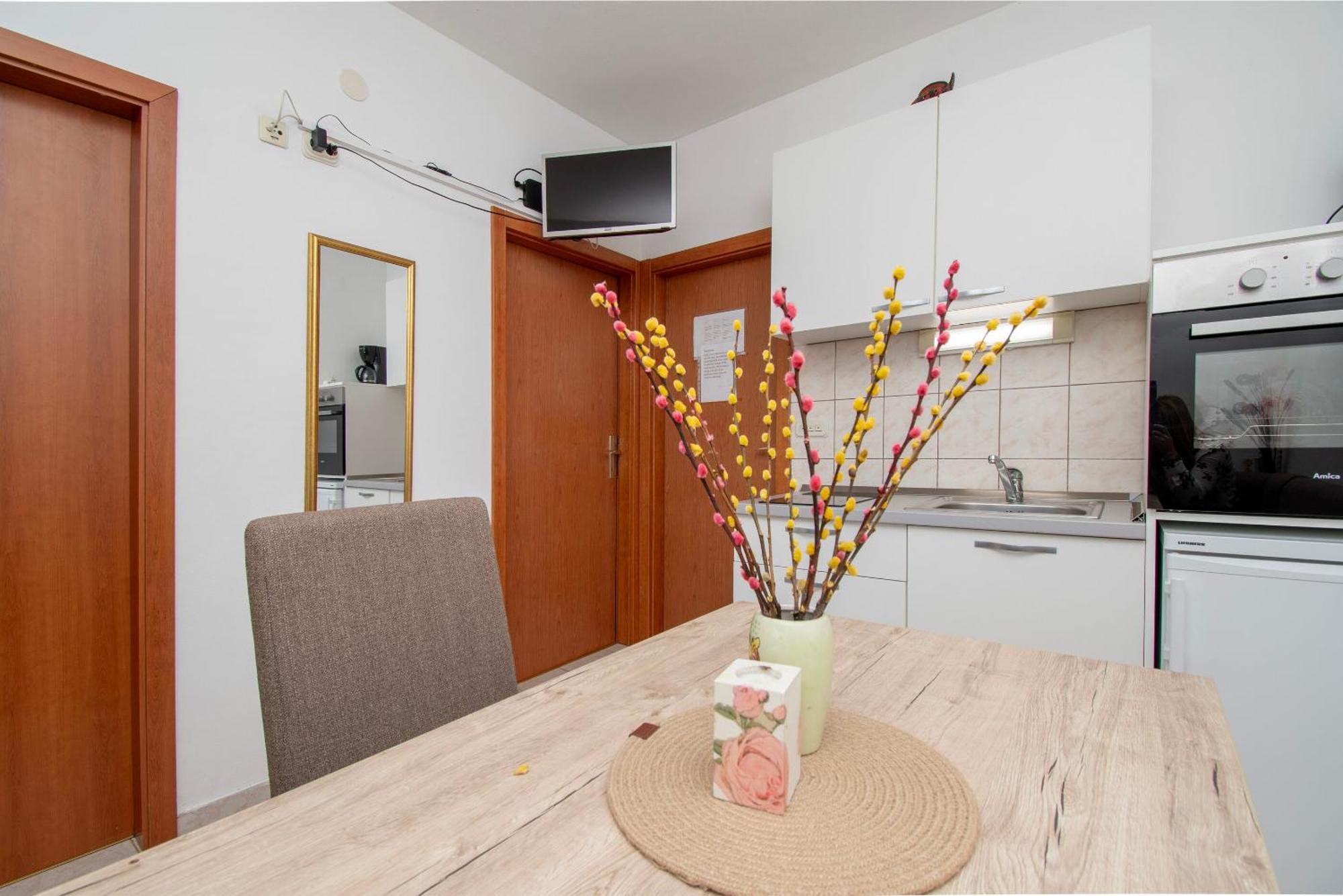 Apartments Toni Maslinica Ngoại thất bức ảnh
