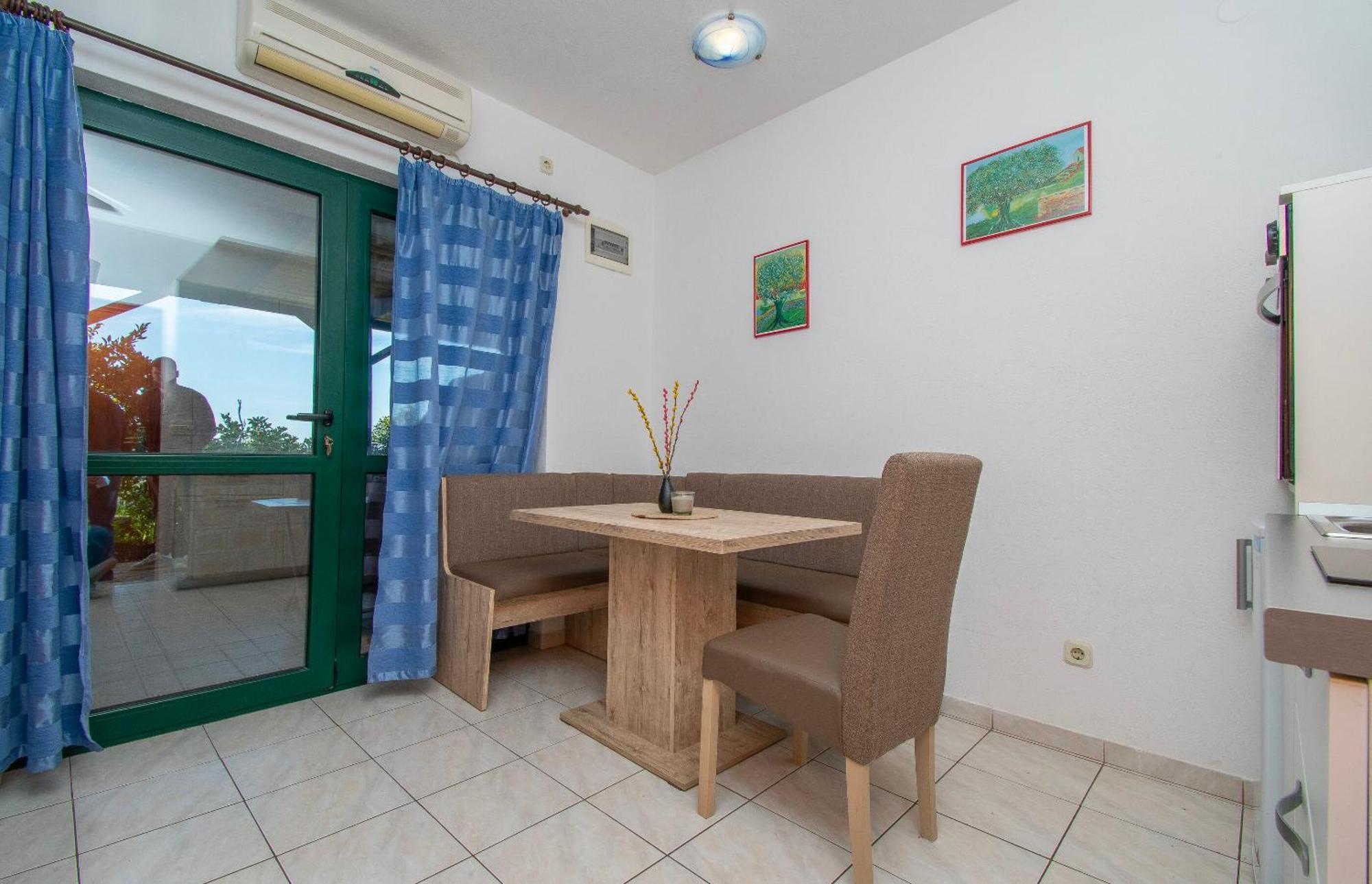Apartments Toni Maslinica Ngoại thất bức ảnh