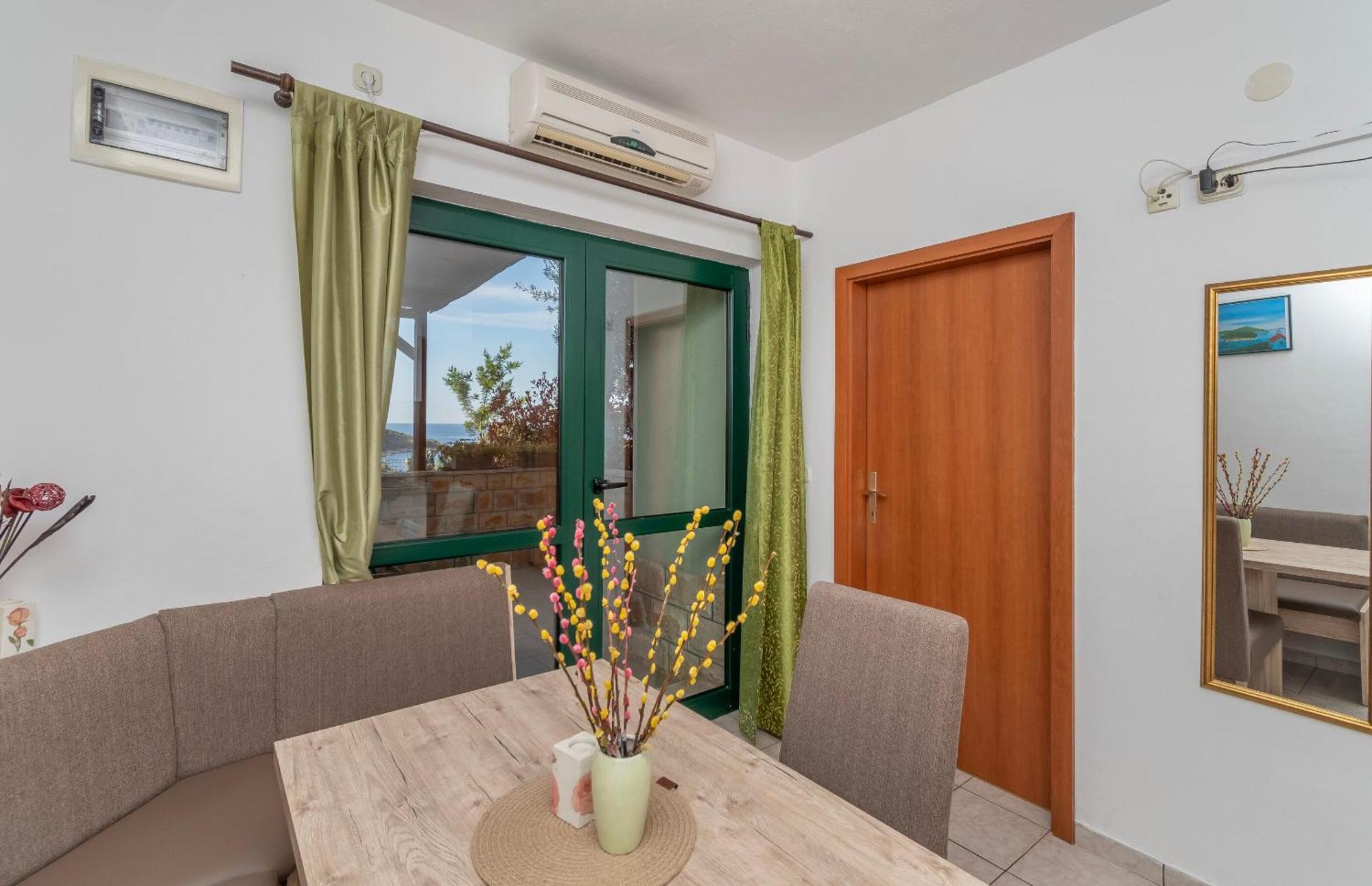 Apartments Toni Maslinica Ngoại thất bức ảnh