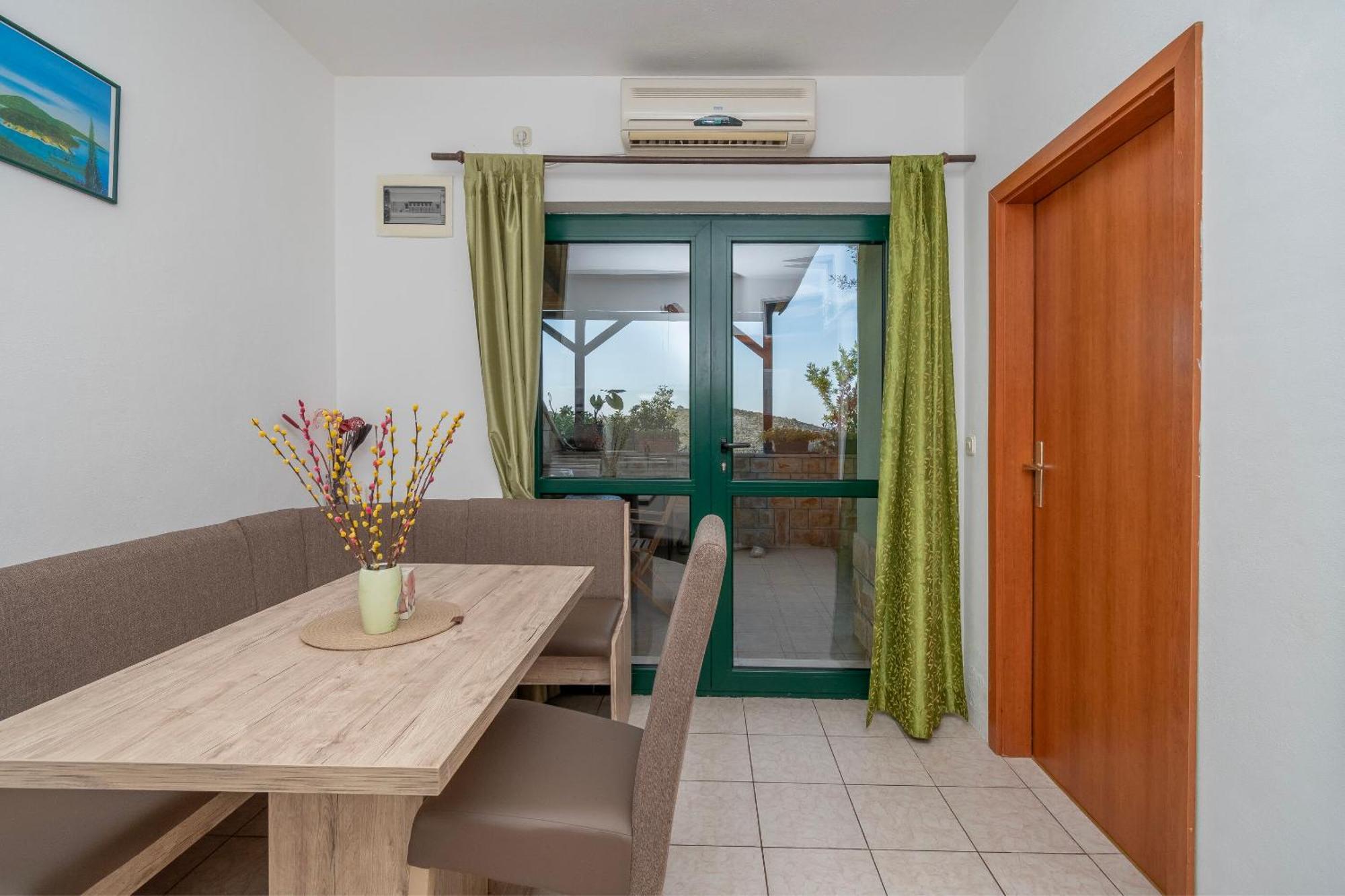 Apartments Toni Maslinica Ngoại thất bức ảnh